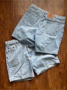 Men's Light Blue Denim Jean Shorts with Classic Five-Pocket Design California
